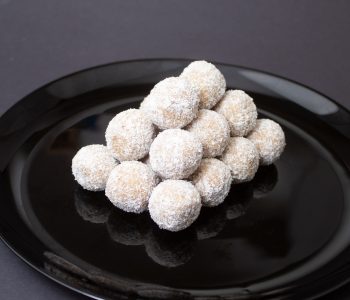 Raw kokosové kuličky veganské